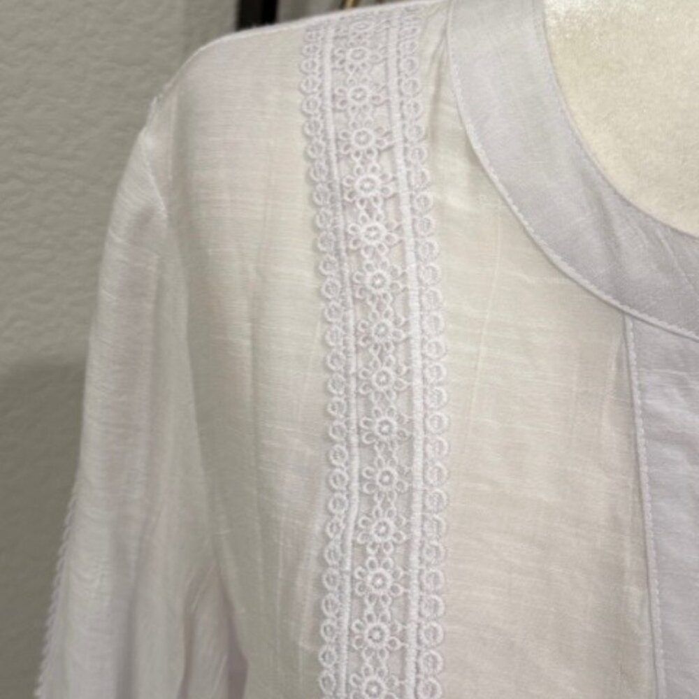 White Feminine Blouse by COUNTERPARTS - Picture 5 of 16